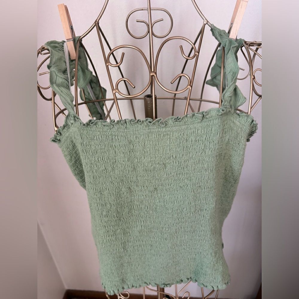 Aerie Smocked Tank Top Ruffle Strap NWT Size XL Green Cottagecore Fairycore